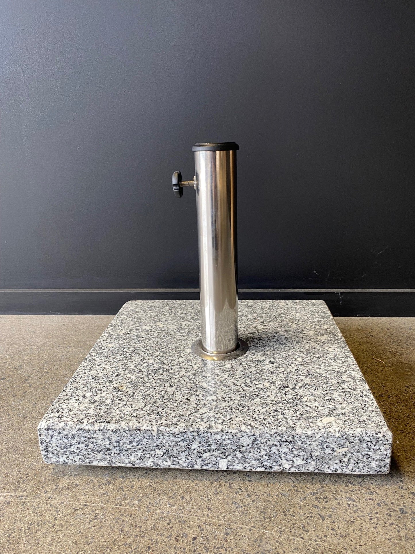 GRANITE BASE 24 kg